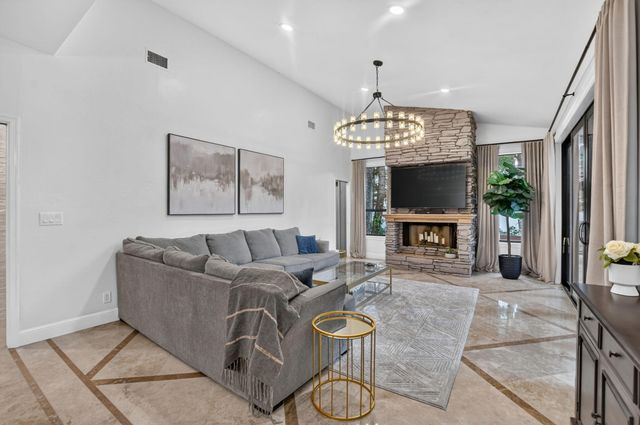 1985 Parkside Circle S, Boca Raton, FL 33486