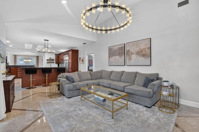 1985 Parkside Circle S, Boca Raton, FL 33486