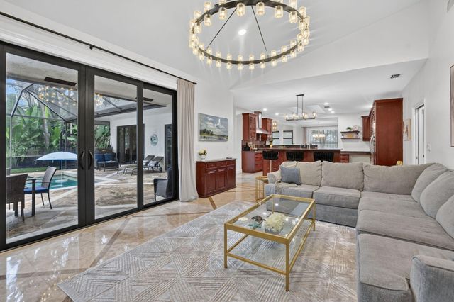 1985 Parkside Circle S, Boca Raton, FL 33486