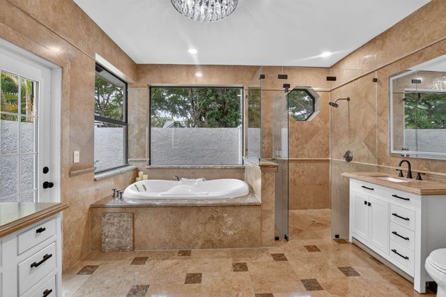1985 Parkside Circle S, Boca Raton, FL 33486