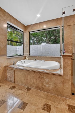 1985 Parkside Circle S, Boca Raton, FL 33486
