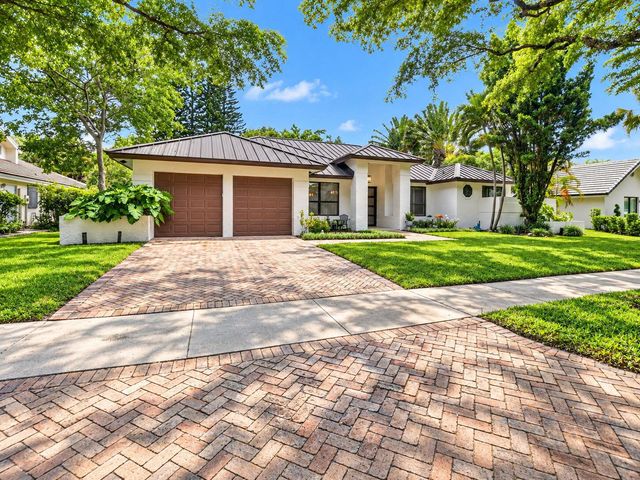 1985 Parkside Circle S, Boca Raton, FL 33486