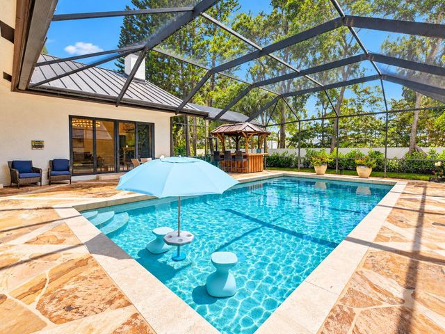 1985 Parkside Circle S, Boca Raton, FL 33486