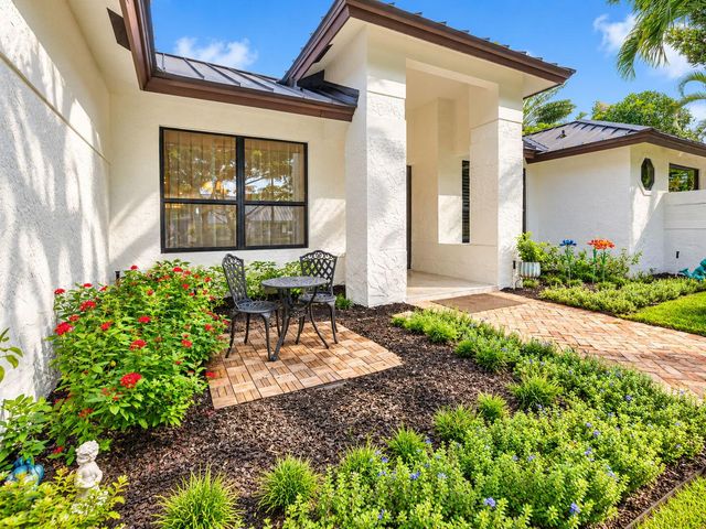 1985 Parkside Circle S, Boca Raton, FL 33486