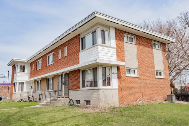 4852 Carol Street, Skokie, IL 60077