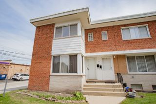 4852 Carol Street, Skokie, IL 60077