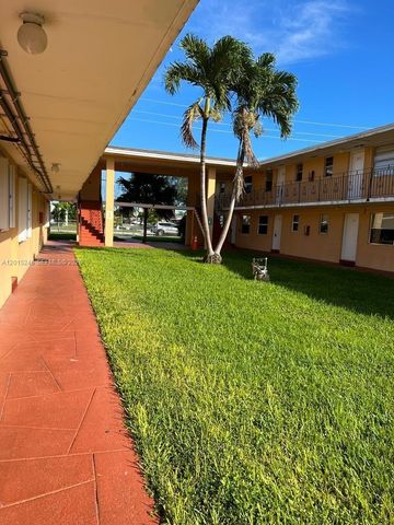 3800 SW 102nd Ave 118, Miami, FL 33165