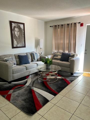 3800 SW 102nd Ave 118, Miami, FL 33165