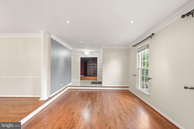 18 SOLITAIRE CT, Gaithersburg, MD 20878