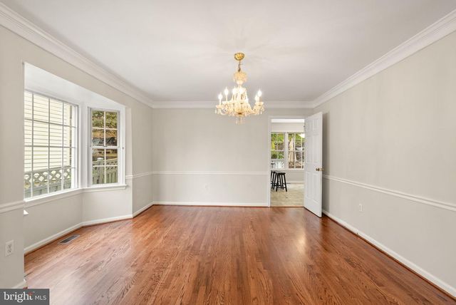 18 SOLITAIRE CT, Gaithersburg, MD 20878