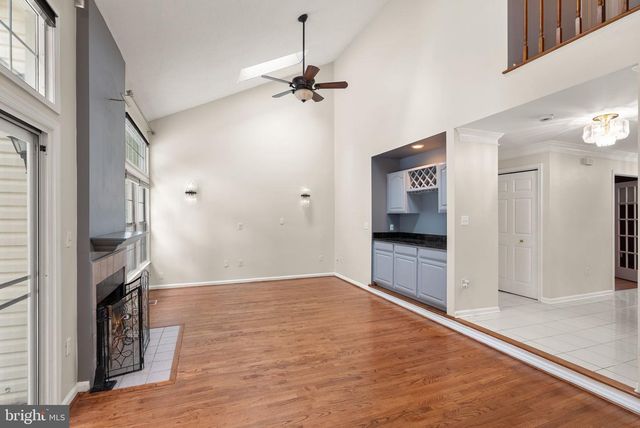 18 SOLITAIRE CT, Gaithersburg, MD 20878