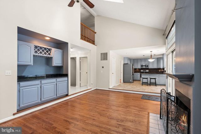 18 SOLITAIRE CT, Gaithersburg, MD 20878