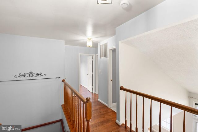 18 SOLITAIRE CT, Gaithersburg, MD 20878