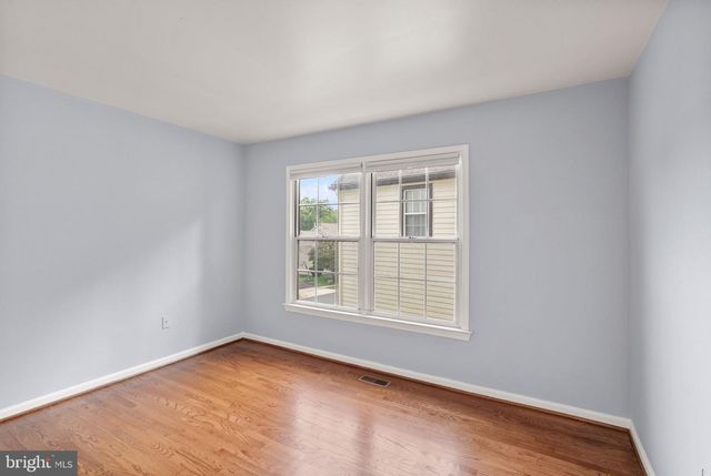 18 SOLITAIRE CT, Gaithersburg, MD 20878