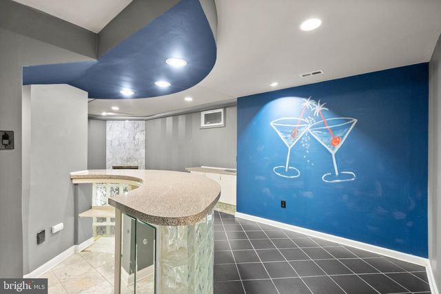 18 SOLITAIRE CT, Gaithersburg, MD 20878