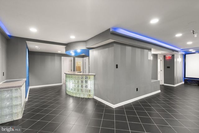 18 SOLITAIRE CT, Gaithersburg, MD 20878