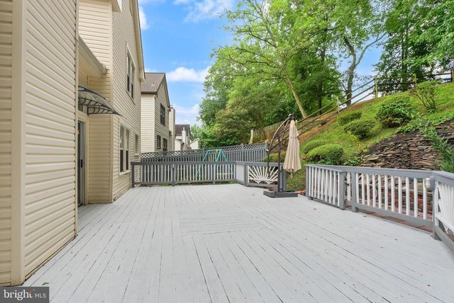 18 SOLITAIRE CT, Gaithersburg, MD 20878