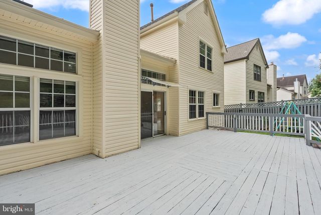 18 SOLITAIRE CT, Gaithersburg, MD 20878