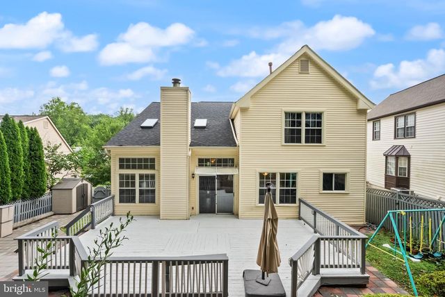18 SOLITAIRE CT, Gaithersburg, MD 20878