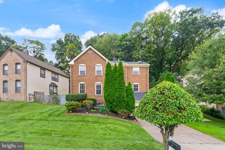 18 SOLITAIRE CT, Gaithersburg, MD 20878