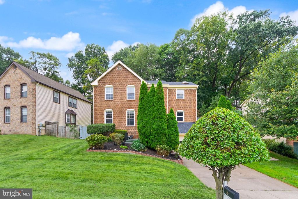 18 SOLITAIRE CT, Gaithersburg, MD 20878