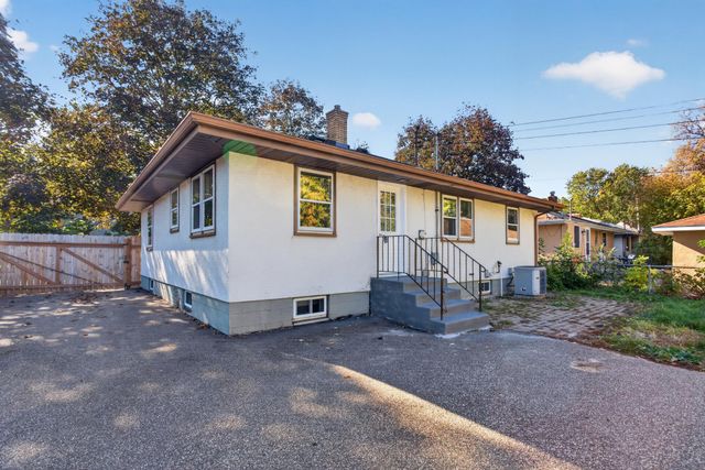 1031 Bayard Avenue, Saint Paul, MN 55102
