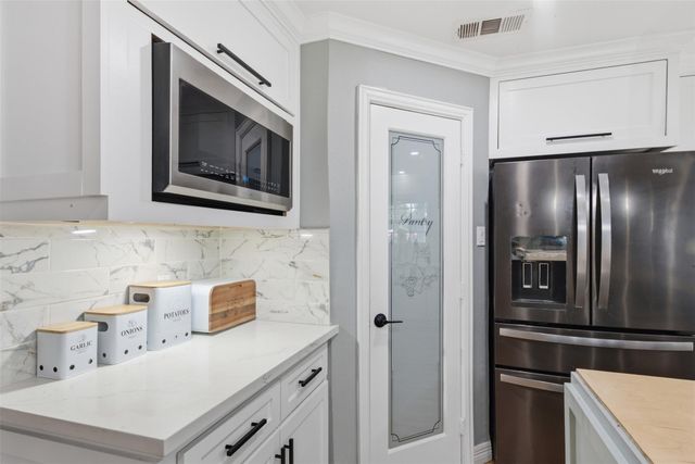 321 Reid Street, Houston, TX 77022