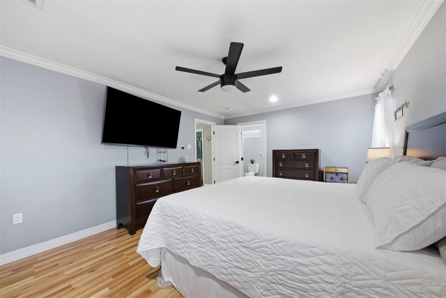 321 Reid Street, Houston, TX 77022