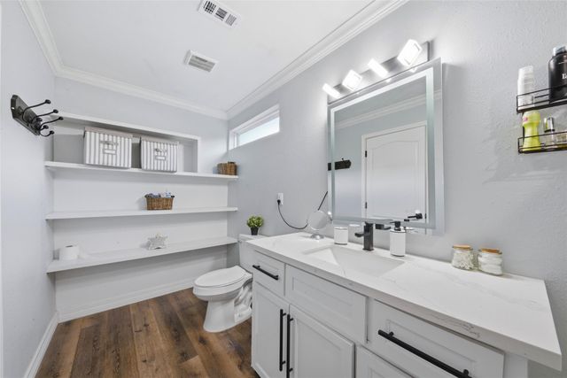 321 Reid Street, Houston, TX 77022