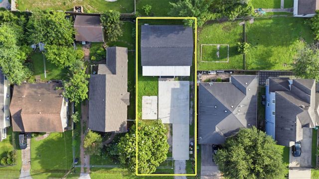 321 Reid Street, Houston, TX 77022
