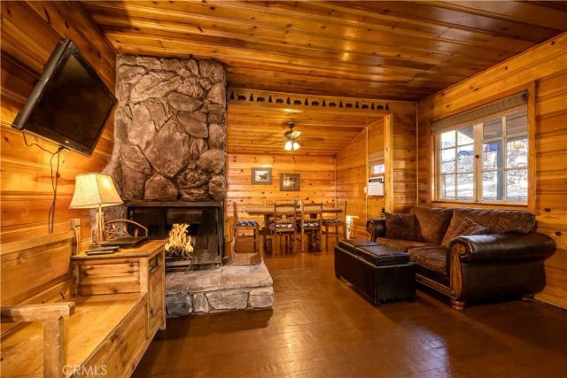 796 Silver Tip Drive, Big Bear Lake, CA 92315
