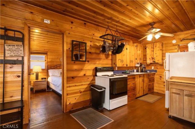 796 Silver Tip Drive, Big Bear Lake, CA 92315
