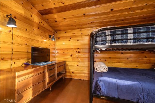 796 Silver Tip Drive, Big Bear Lake, CA 92315