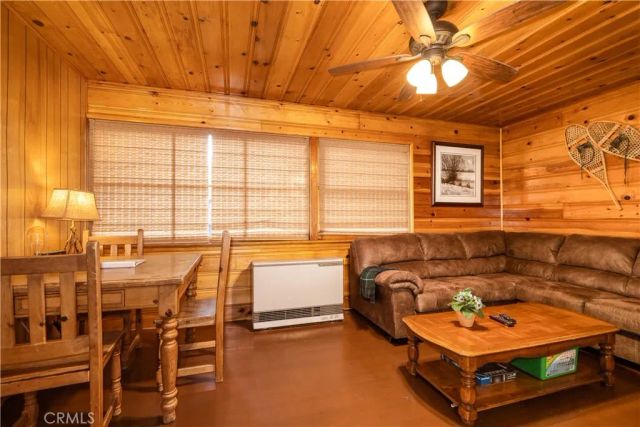 796 Silver Tip Drive, Big Bear Lake, CA 92315