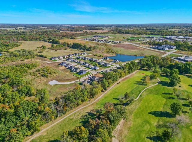 6900 ARMSTRONG DR, Columbia, MO 65202