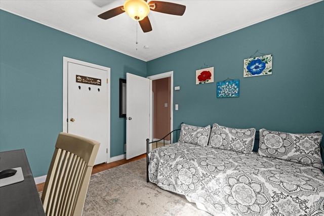 40 Tremont Ave, Taunton, MA 02780