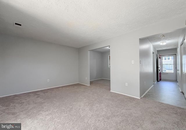 4160 LOG TEAL DR, Waldorf, MD 20603
