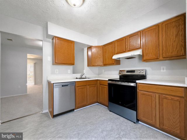 4160 LOG TEAL DR, Waldorf, MD 20603