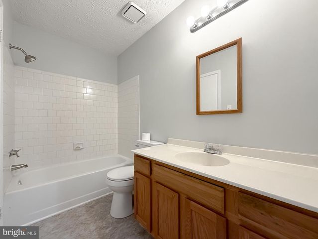 4160 LOG TEAL DR, Waldorf, MD 20603