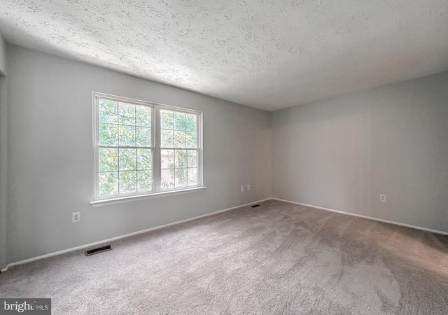 4160 LOG TEAL DR, Waldorf, MD 20603