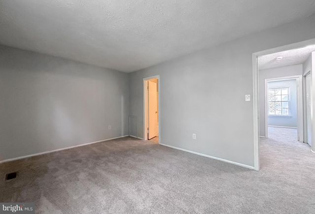 4160 LOG TEAL DR, Waldorf, MD 20603