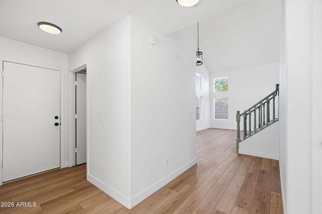 1851 W HIDDENVIEW Drive, Phoenix, AZ 85045