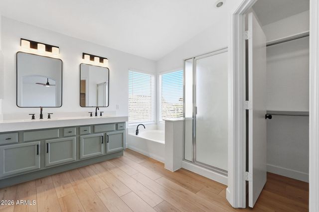1851 W HIDDENVIEW Drive, Phoenix, AZ 85045