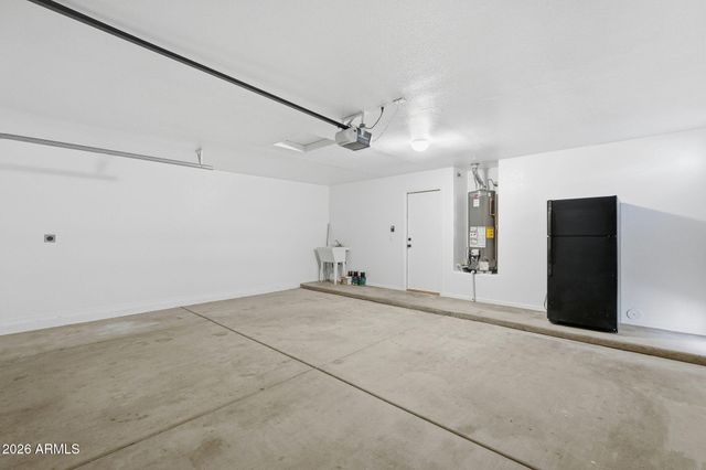 1851 W HIDDENVIEW Drive, Phoenix, AZ 85045