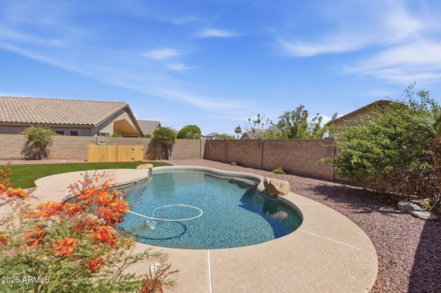 1851 W HIDDENVIEW Drive, Phoenix, AZ 85045