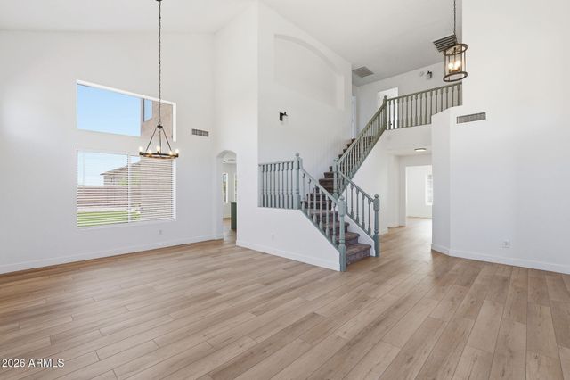 1851 W HIDDENVIEW Drive, Phoenix, AZ 85045