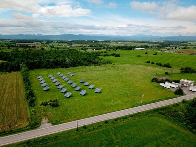 4376 VT-22A, Bridport, VT 05734