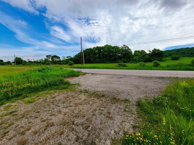 4376 VT-22A, Bridport, VT 05734