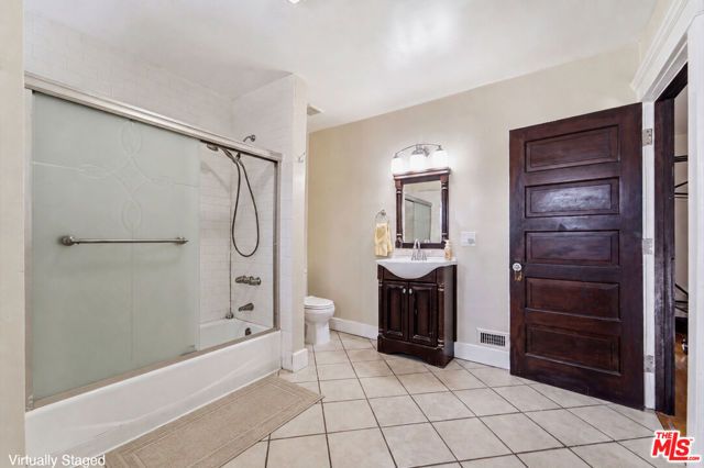 4020 Brighton Avenue, Los Angeles, CA 90062
