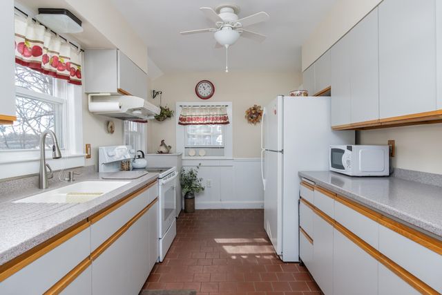 335 S Main Street, Concord, NH 03301